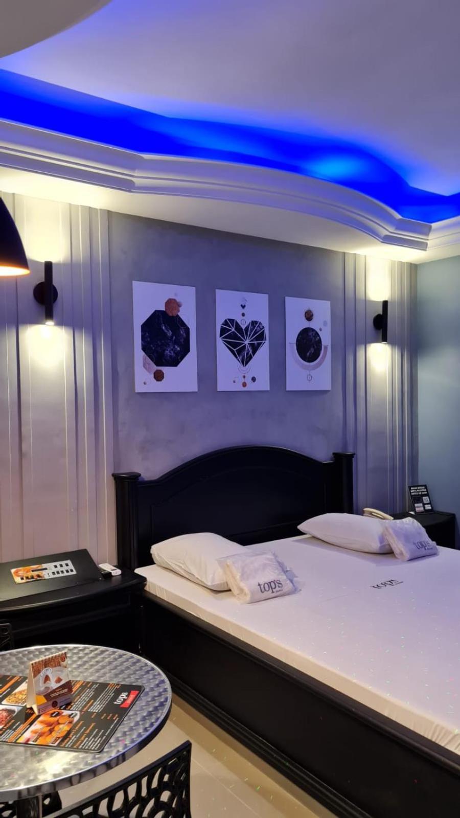 Top'S Motel (Adults Only) Jacareí Exterior photo